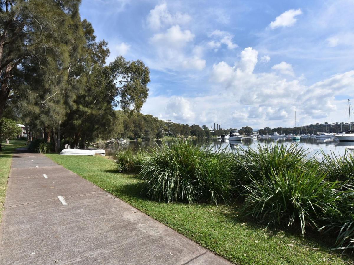 Wangi Lakehouse Wangi Wangi